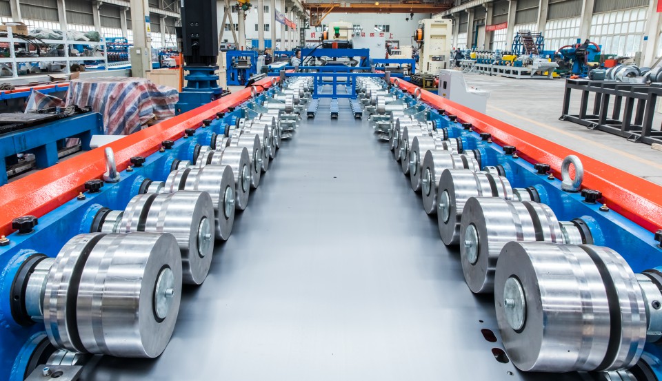 金屬門板冷彎設備